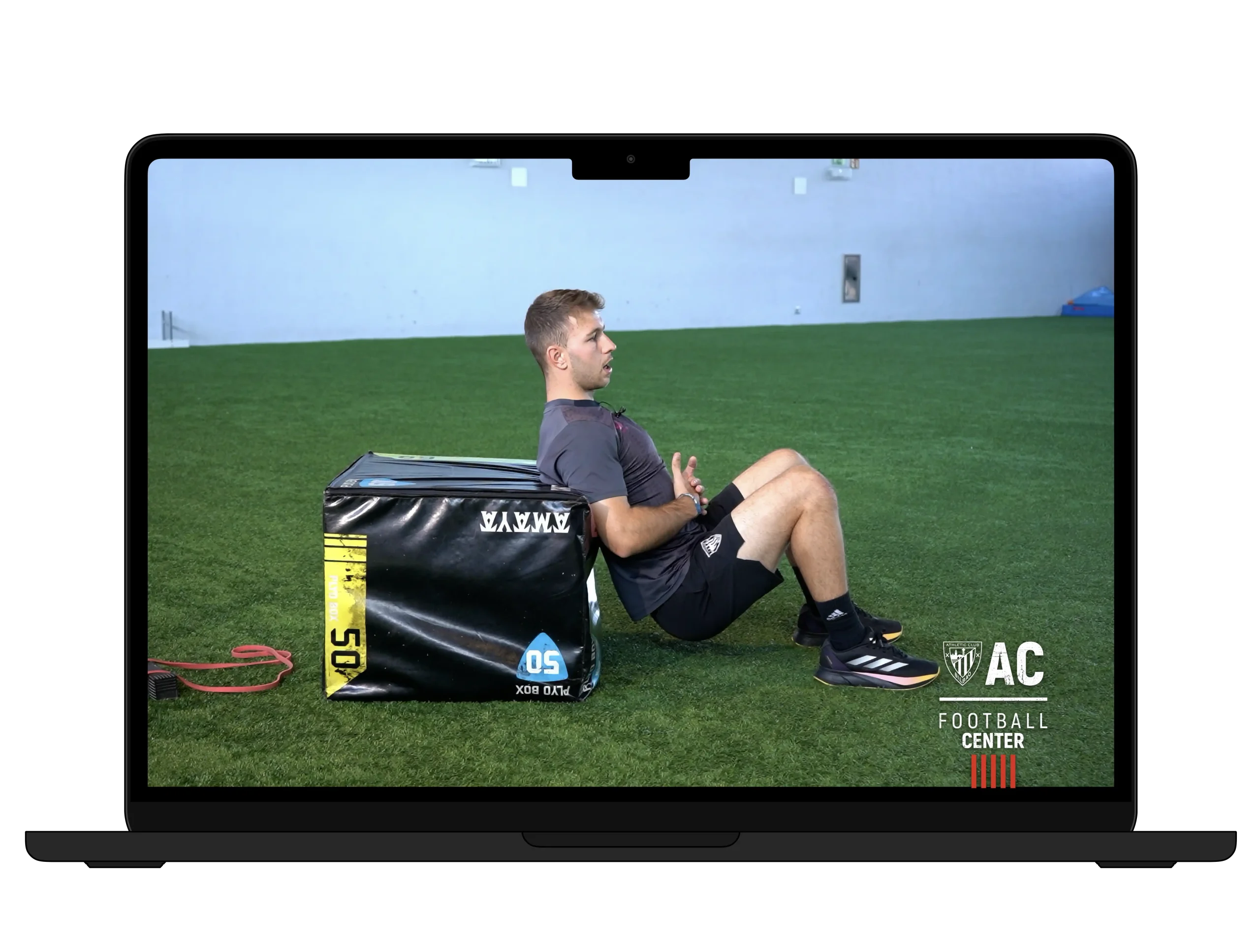 Captura real de una videoclase: ejercicio de fuerza sobre plyo box